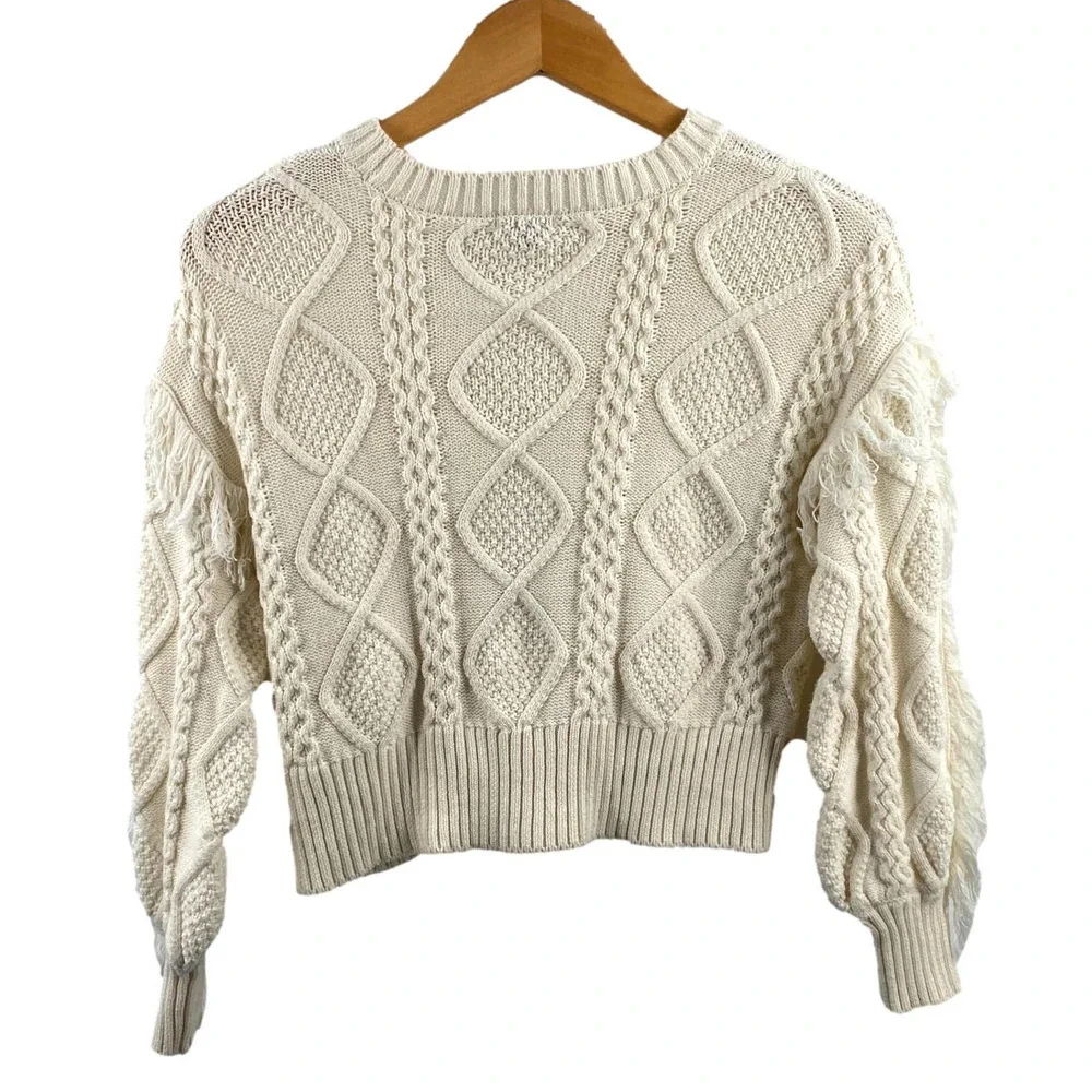 Habitual Girl White Cable Knit Cotton Blend Cropped Sweater GIrls Size 12 EUC - Picture 6 of 8